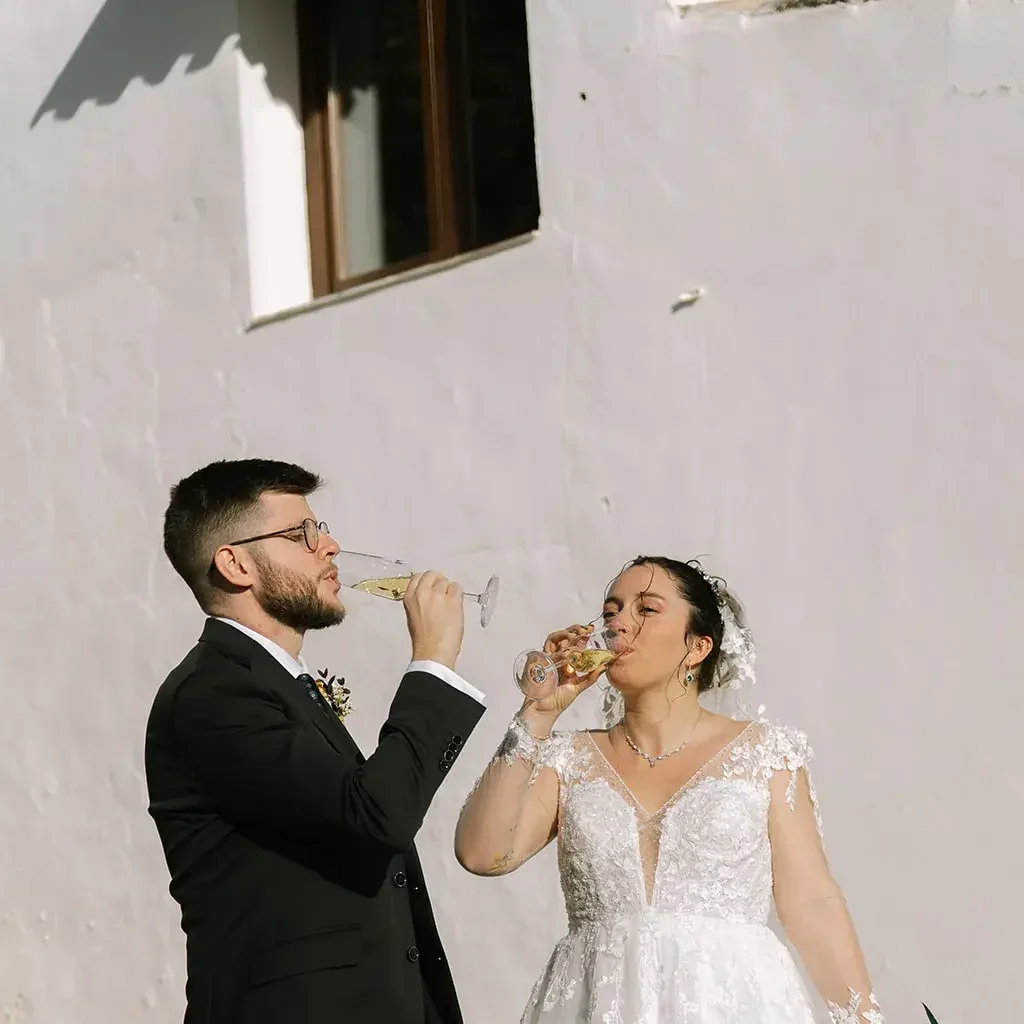 PAREJA DE NOVIOS